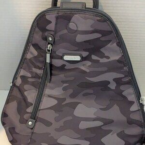 NWOTs Baggillini Crossbody or backpack, perfect for minimalists, travel, etc.!